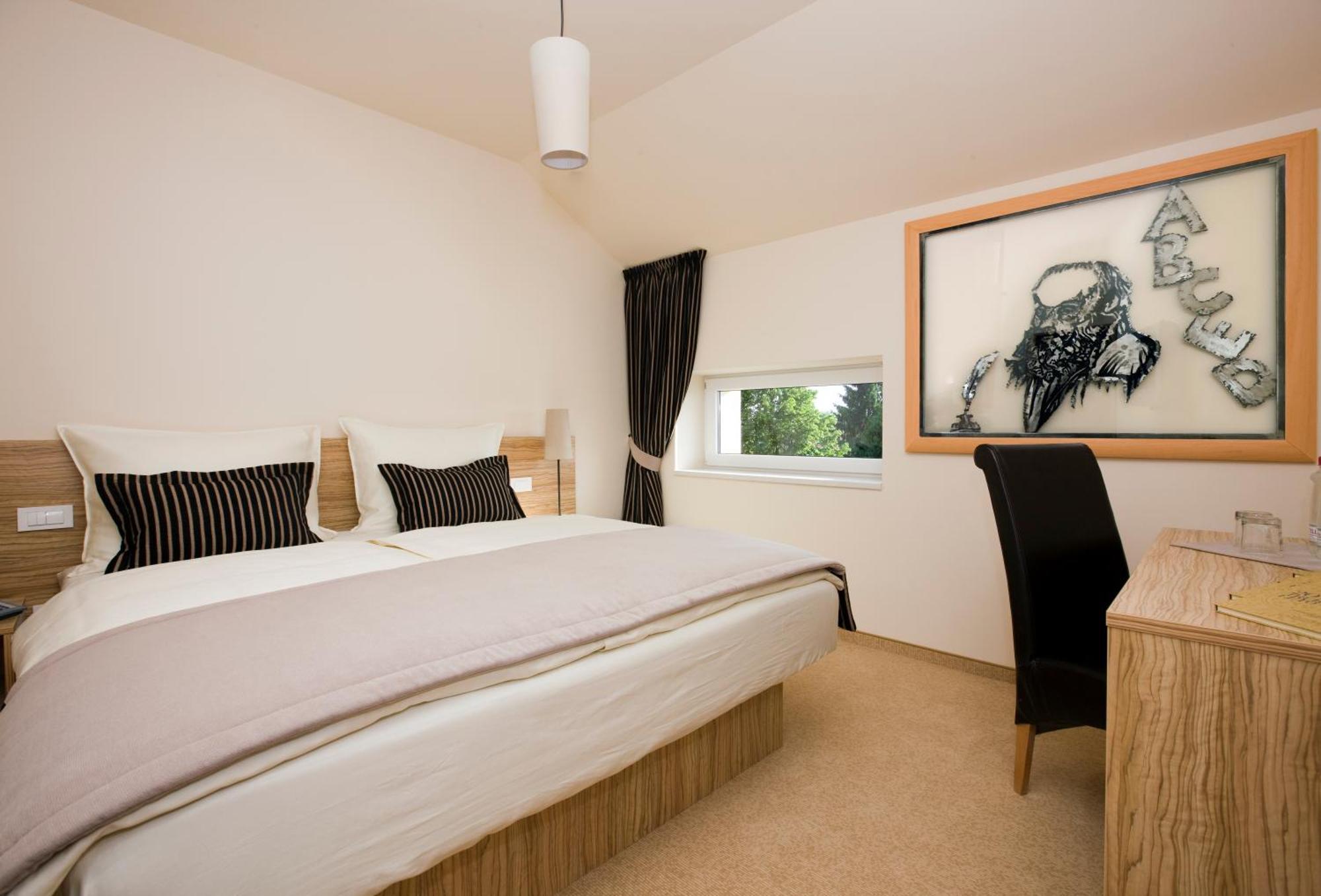 Ambient Hotel Domžale Oda fotoğraf
